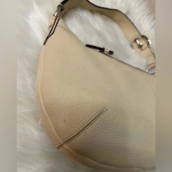Coach Cream Leather Hobo Bag# F 13730 - Picture 5 of 15